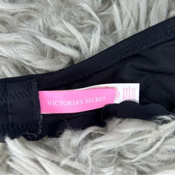 Victoria’s Secret The Getaway Halter black bikini swim top women’s size 32DD - Picture 7 of 9